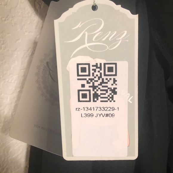 Etsy RenzRags Backless Formal Dress - Picture 6 of 6